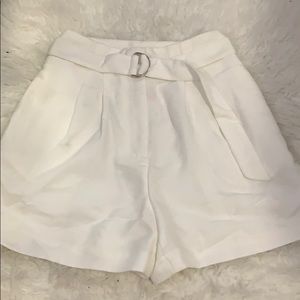 H&M Paperbag shorts with pockets